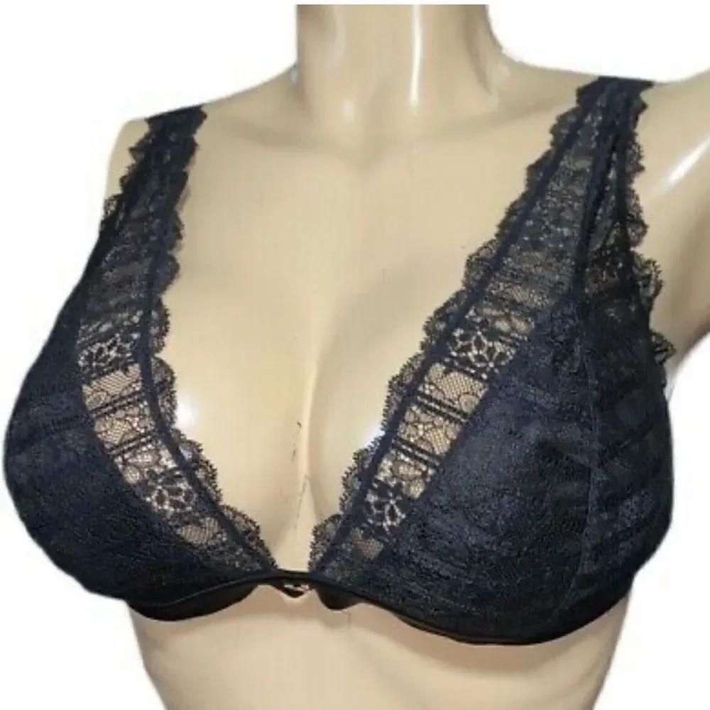 Victoria’s Secret LUXE Elongated Lace Unlined Wireless bralette bra Black XLarge